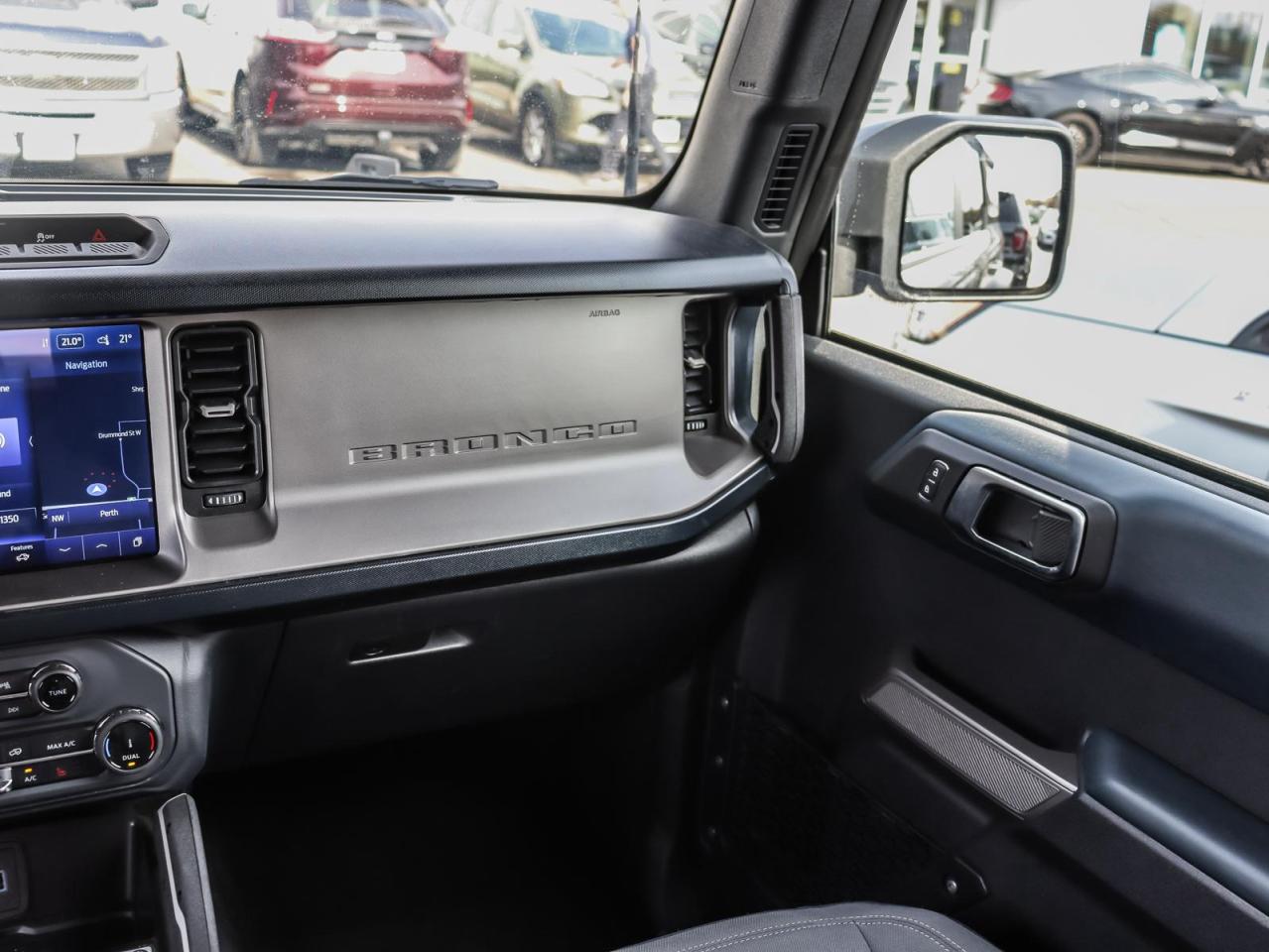 2022 Ford Bronco Outer Banks 4dr 4x4 Photo