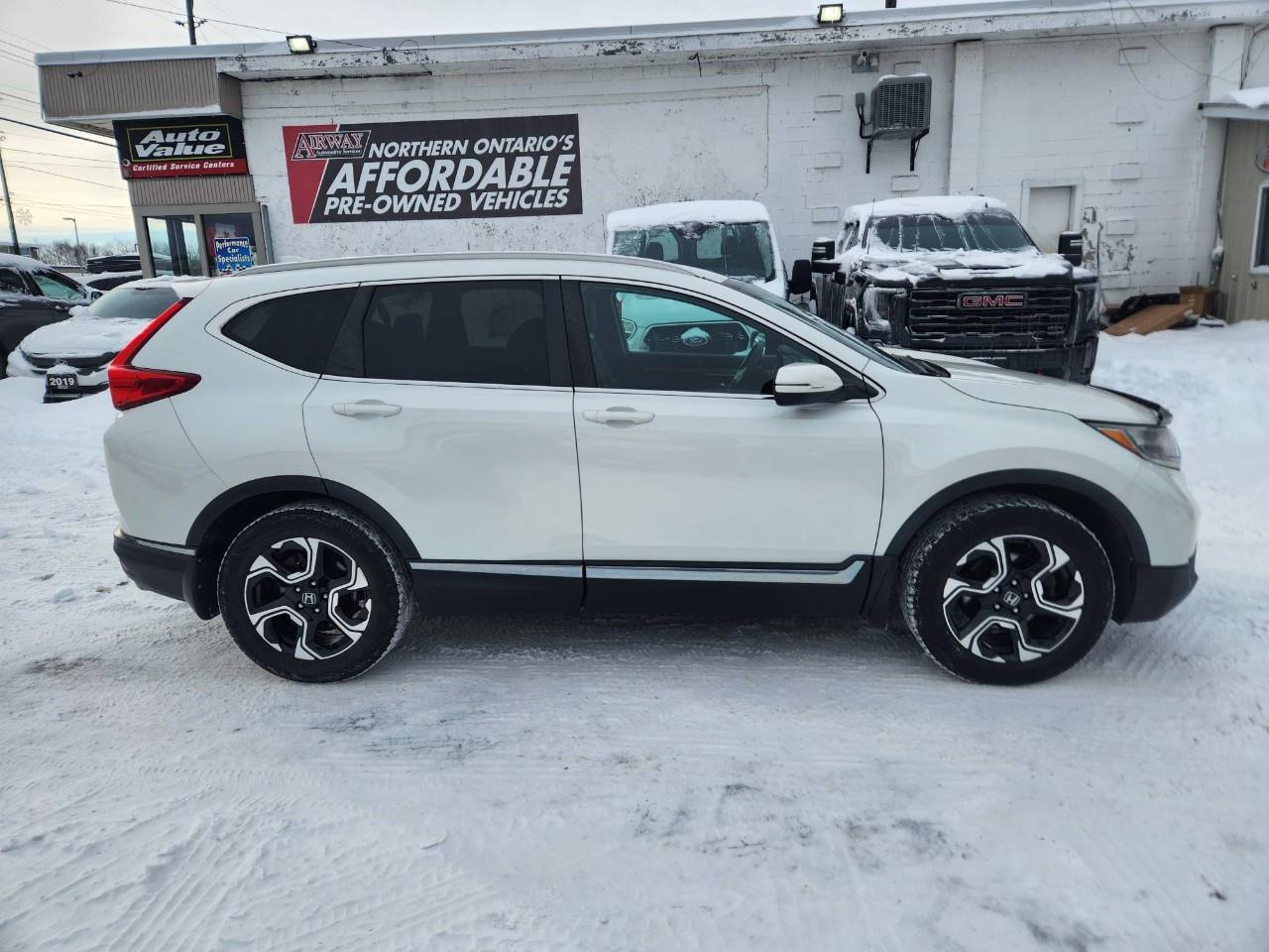 2017 Honda CR-V Touring 4dr All-wheel Drive Photo