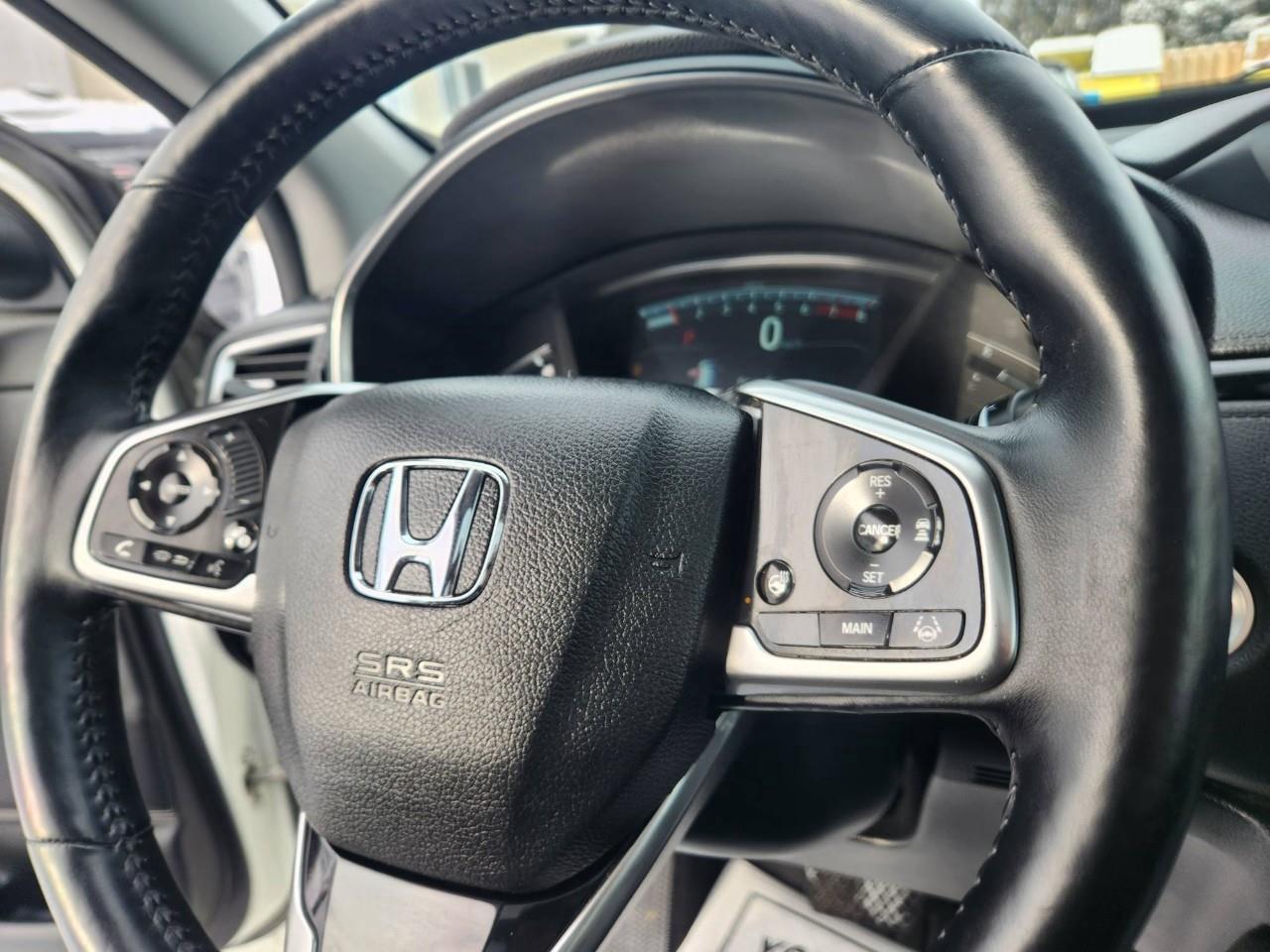 2017 Honda CR-V Touring 4dr All-wheel Drive Photo