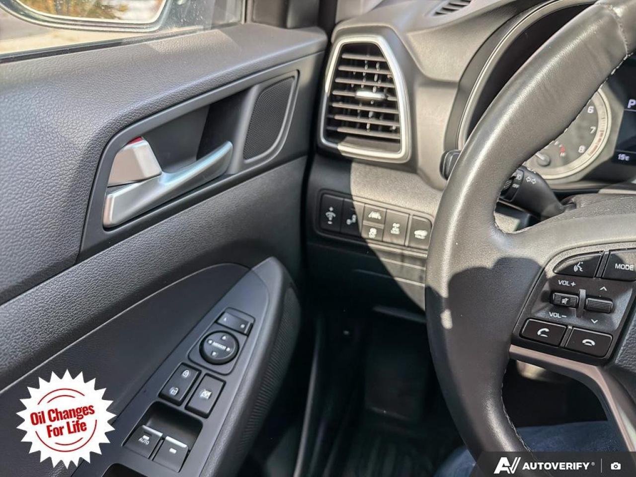 2021 Hyundai Tucson Luxury AWD Photo