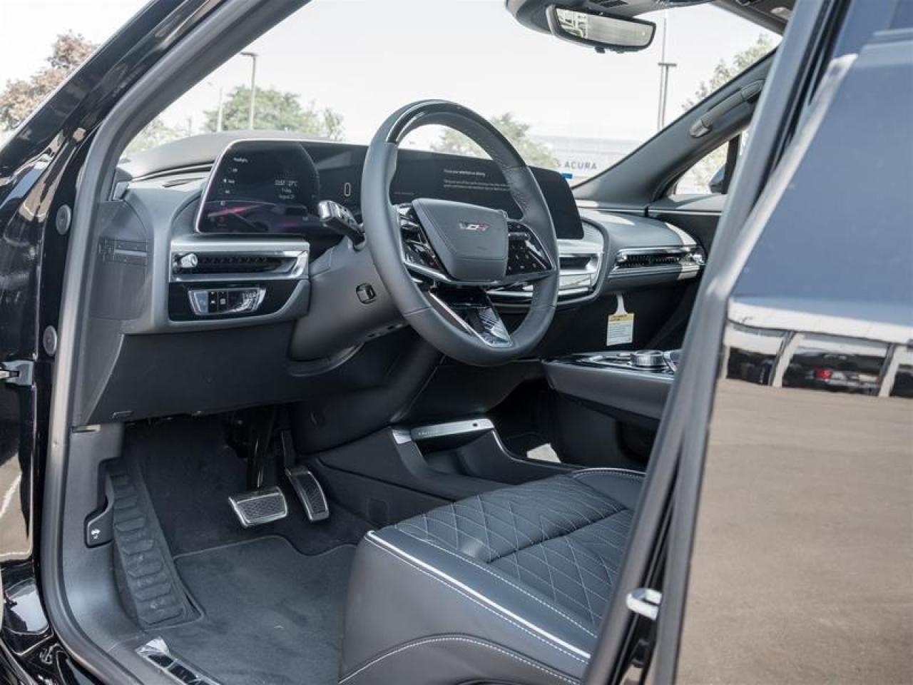 2026 Cadillac LYRIQ V Premium 4dr Photo