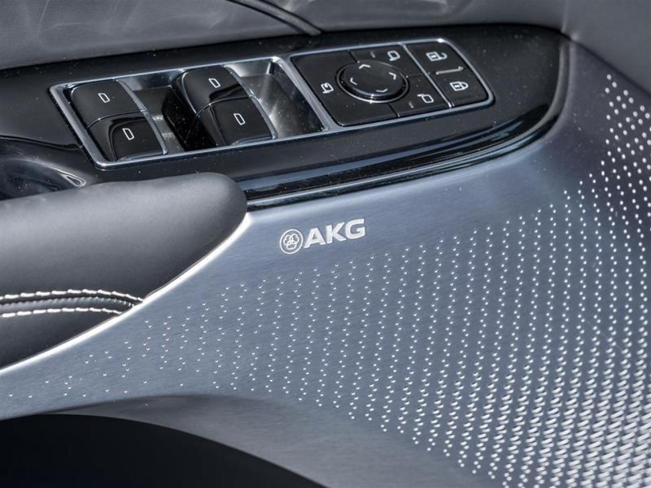 2026 Cadillac LYRIQ V Premium 4dr Photo