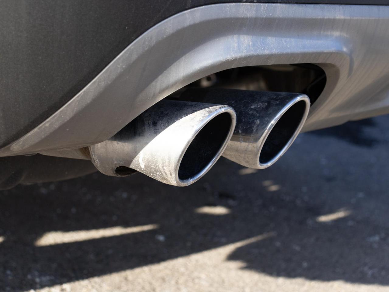 2024 Ford Explorer Platinum 4dr 4x4 Photo