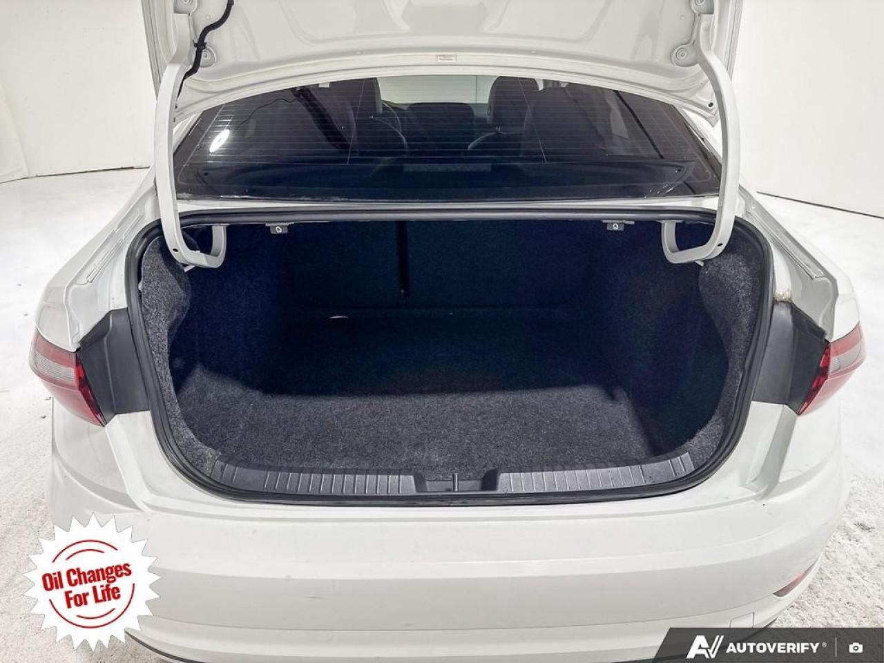 2019 Volkswagen Jetta Execline Auto Photo