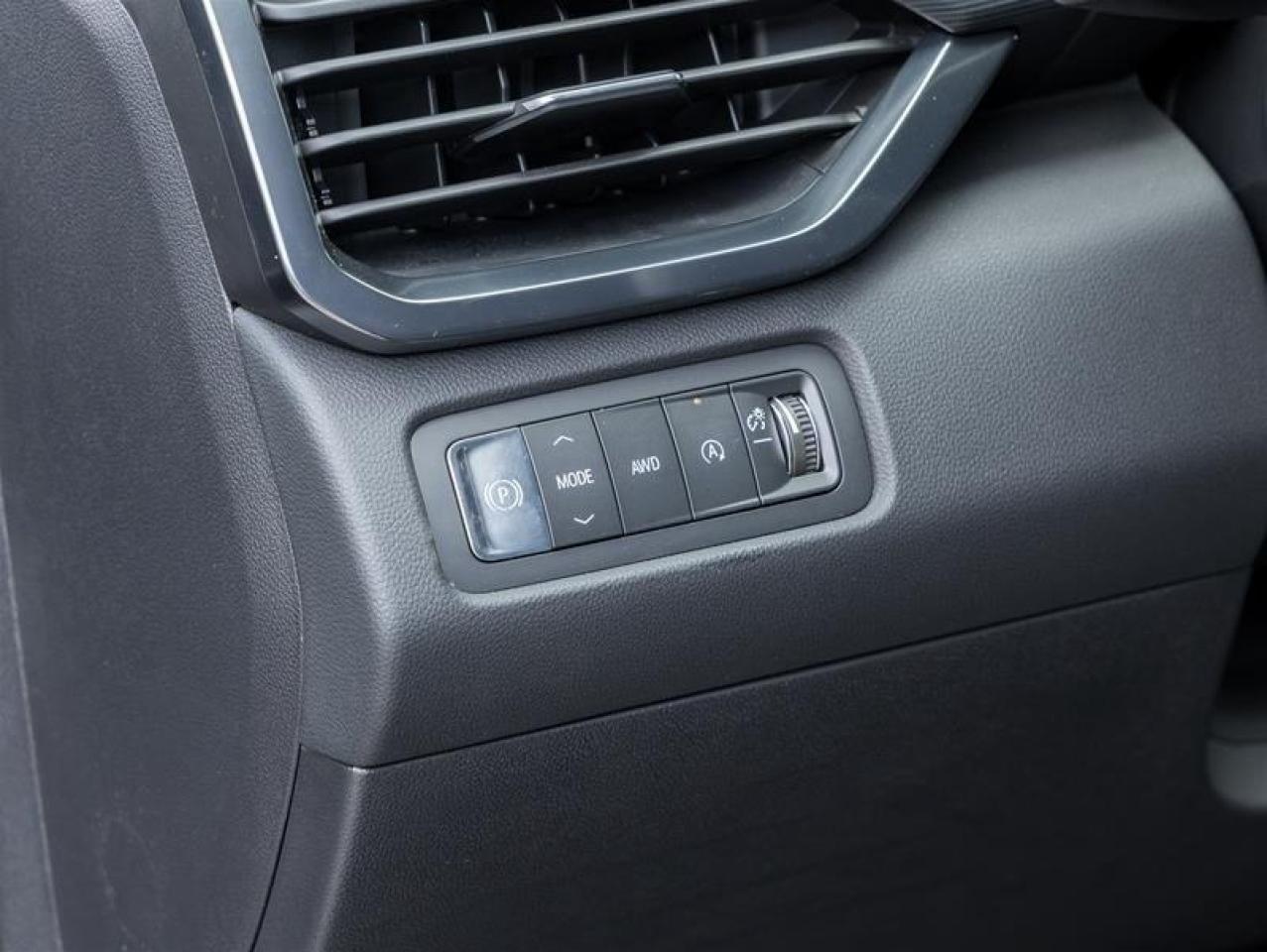 2026 GMC Acadia AT4 4dr All-Wheel Drive Photo