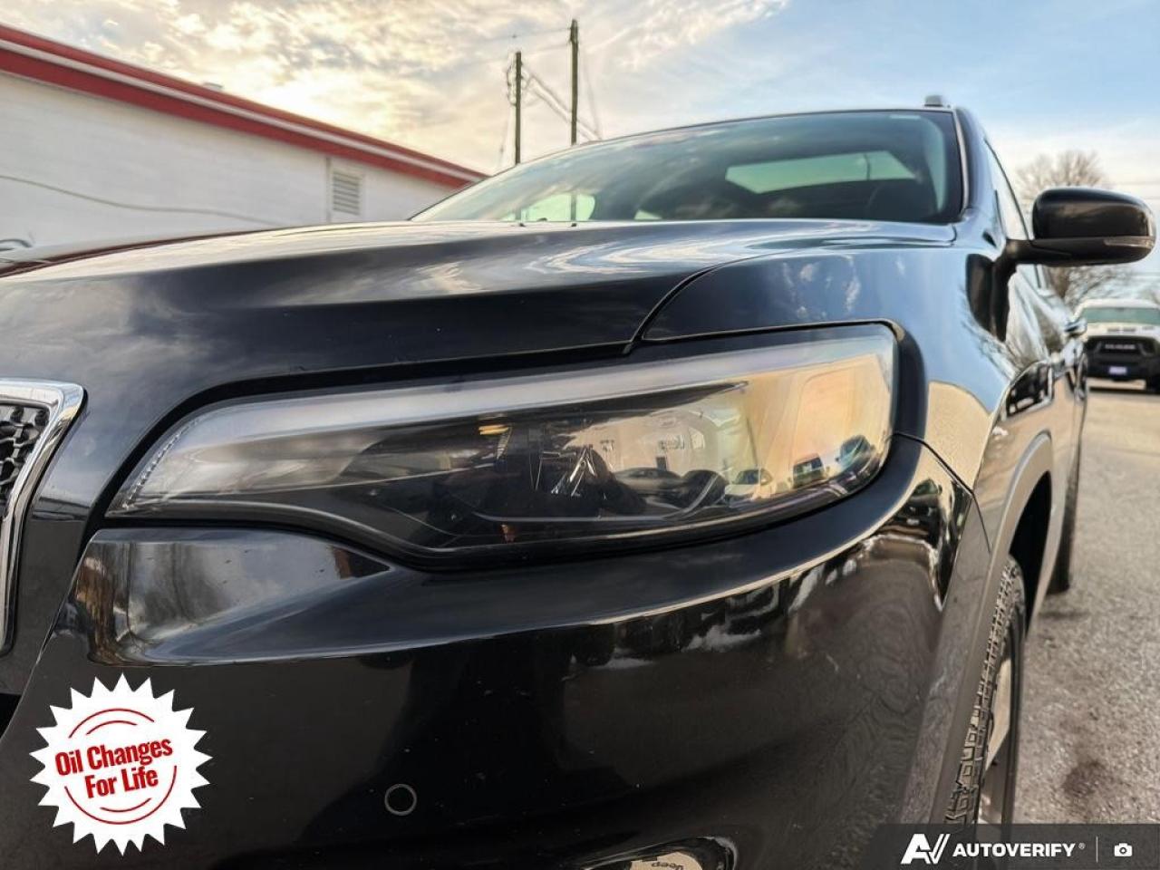 2019 Jeep Cherokee Limited 4X4 Photo