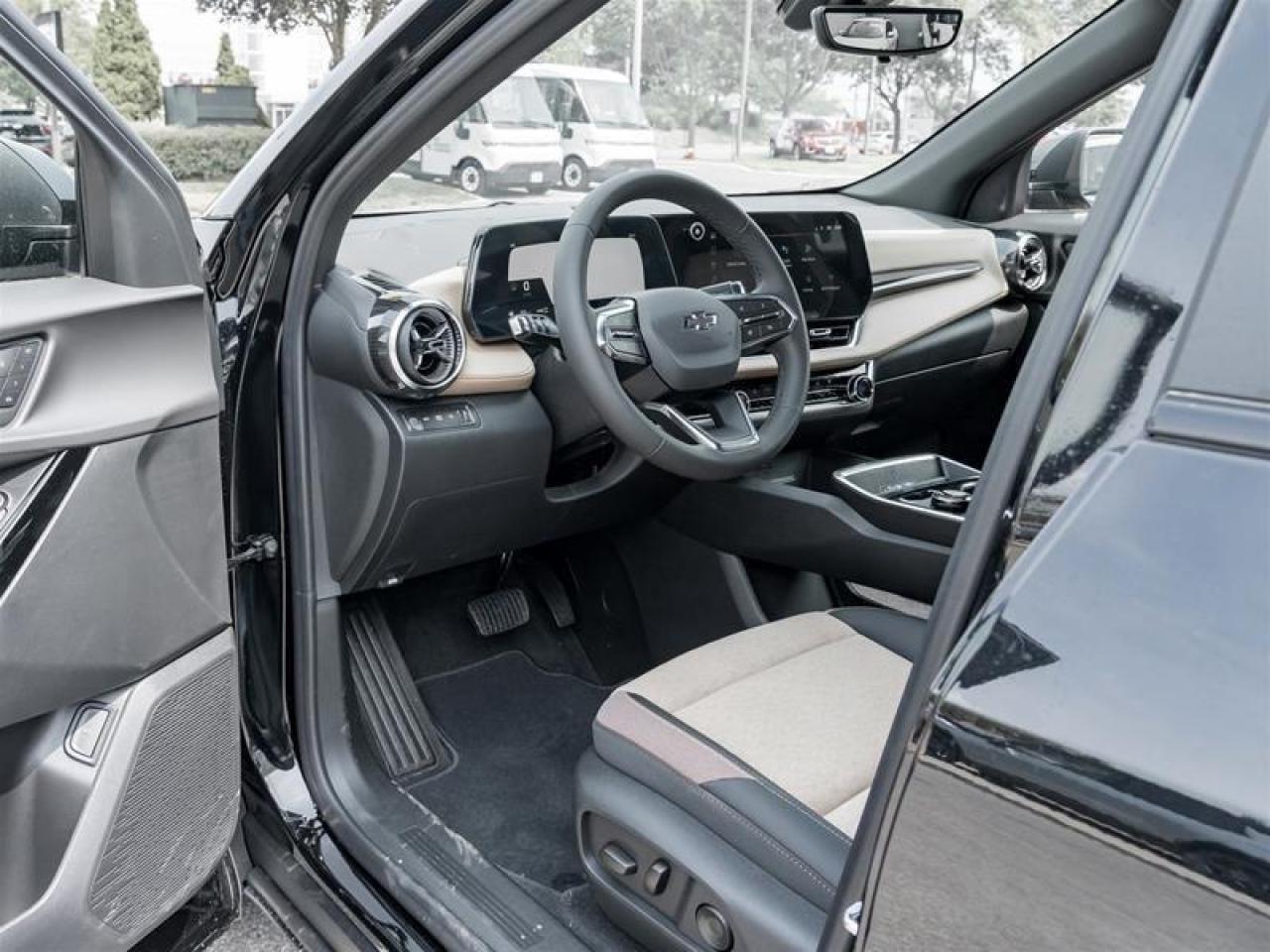 2026 Chevrolet Equinox ACTIV 4dr All-Wheel Drive Photo