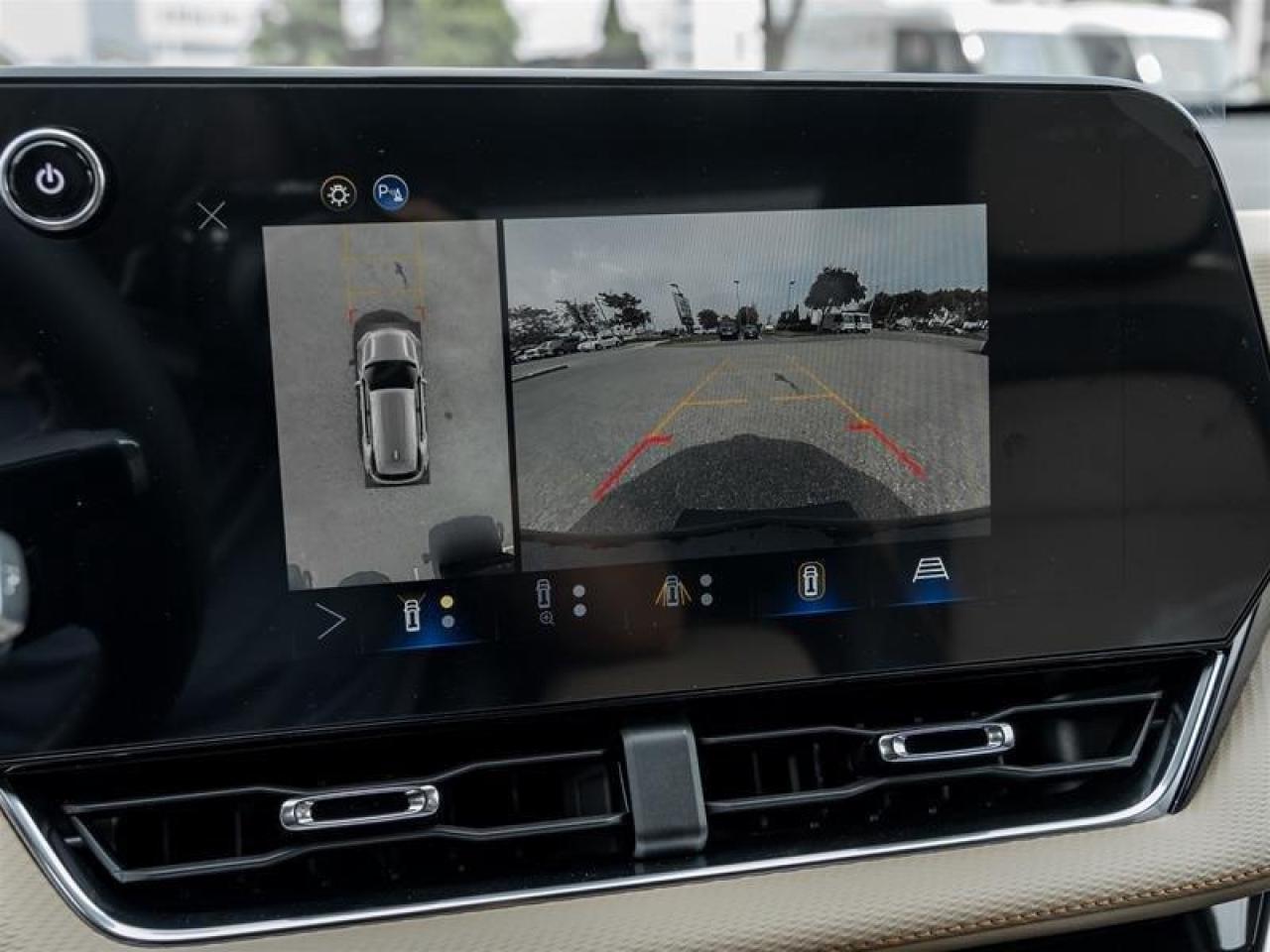 2026 Chevrolet Equinox ACTIV 4dr All-Wheel Drive Photo