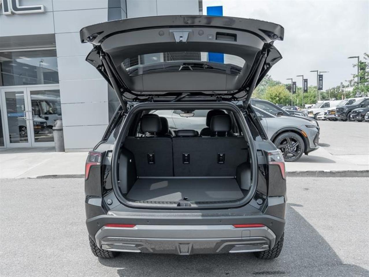 2026 Chevrolet Equinox ACTIV 4dr All-Wheel Drive Photo