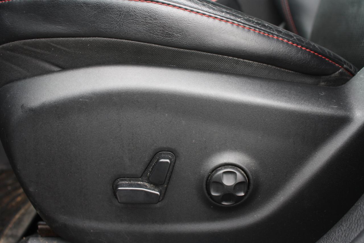 2015 Jeep Cherokee Trailhawk / Heated Seats / Leather /  As-Is Spec Photo