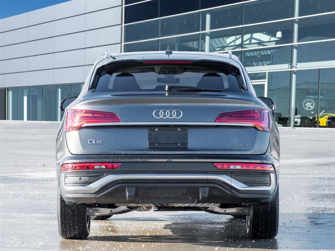2022 Audi Q5 Sportback Progressiv 4S TFSI Quattro LED brakelights Audi Pr Photo4