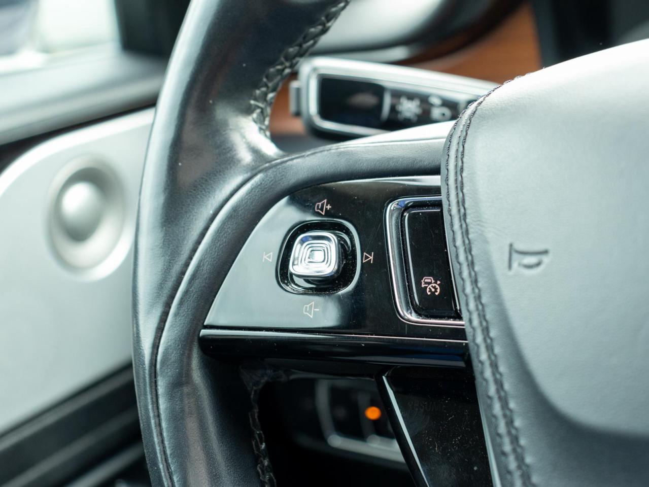 2020 Lincoln Aviator Reserve 4dr All-Wheel Drive Photo