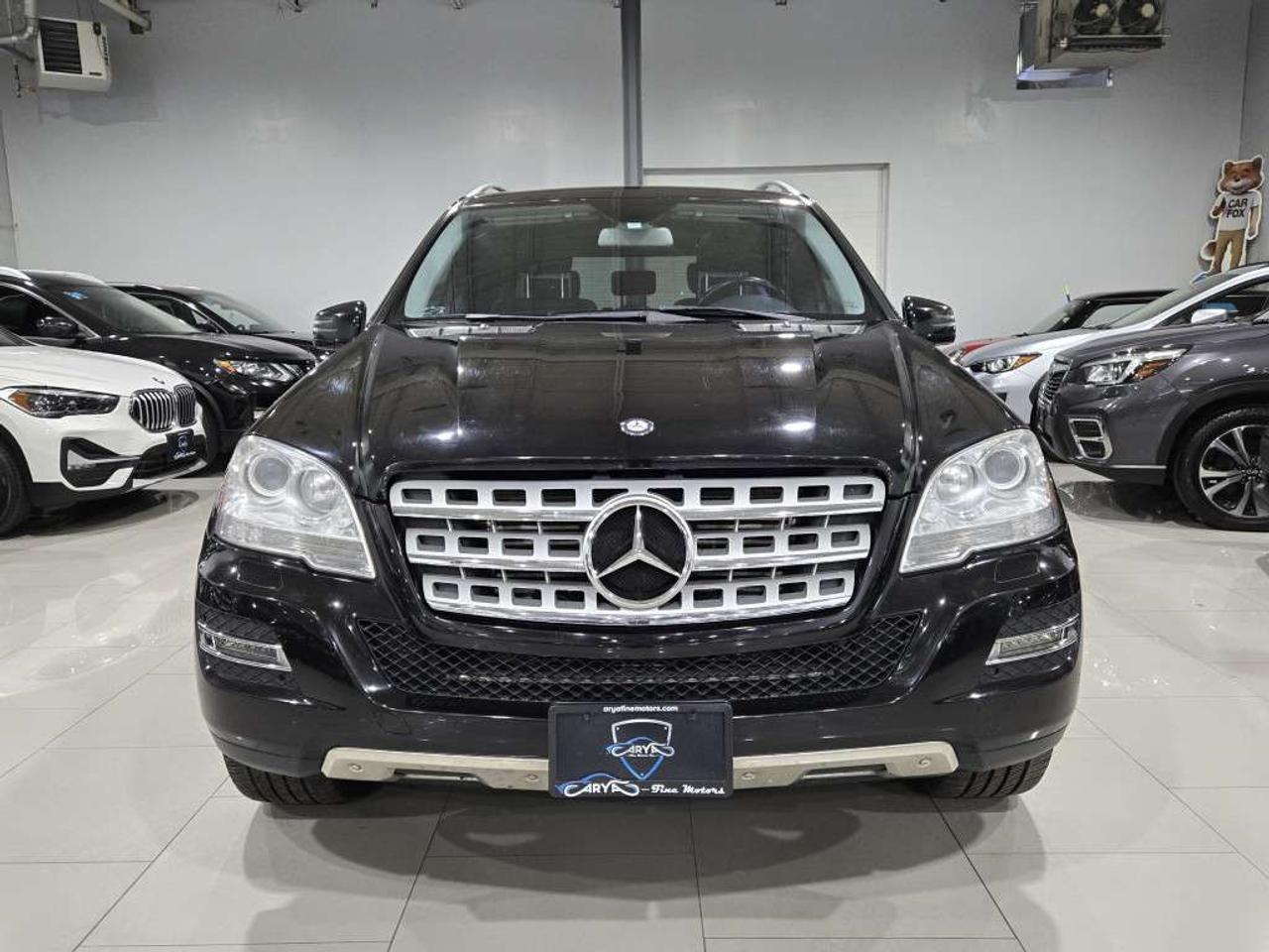 2011 Mercedes-Benz M-Class 4MATIC ML350 BlueTEC Blindspot Assist Navigation Bluetooth Backup Cam Photo2
