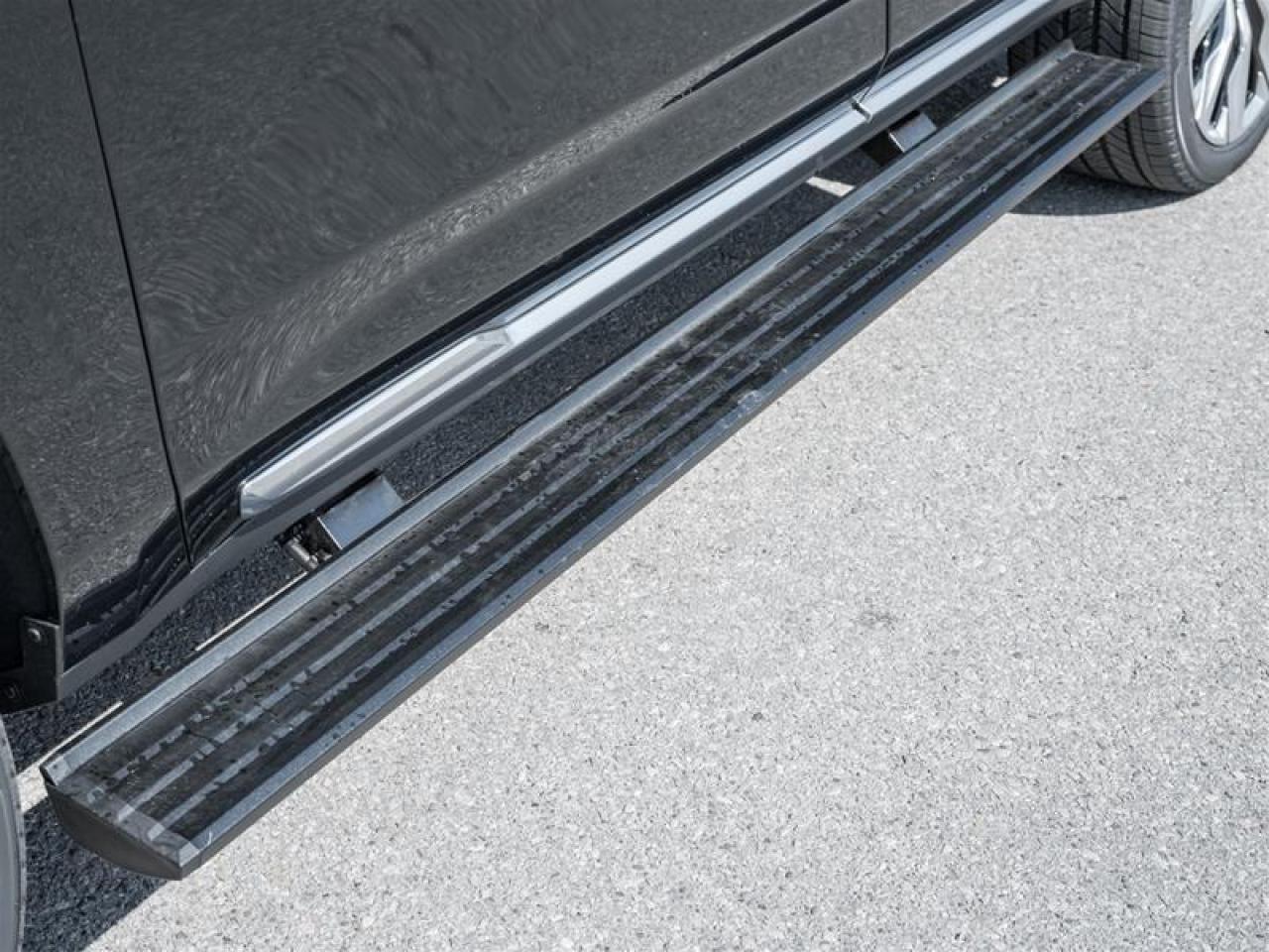 2025 Cadillac Escalade Premium Luxury 4dr 4x4 Photo