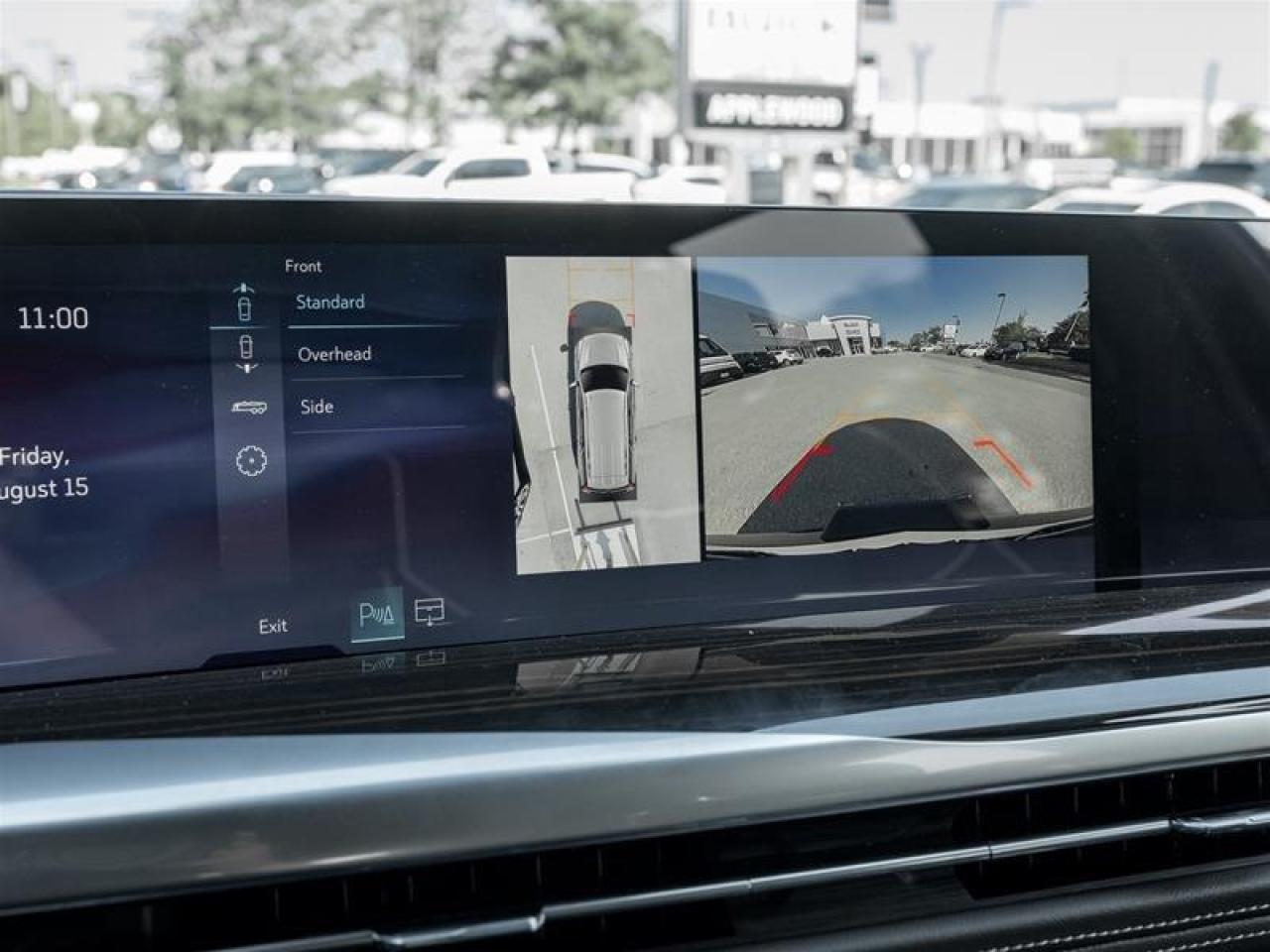 2025 Cadillac Escalade Premium Luxury 4dr 4x4 Photo