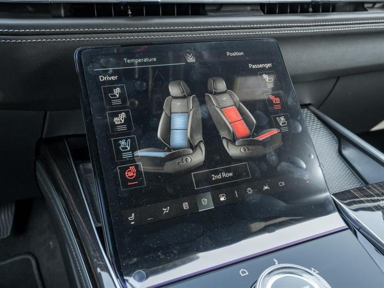 2025 Cadillac Escalade Premium Luxury 4dr 4x4 Photo