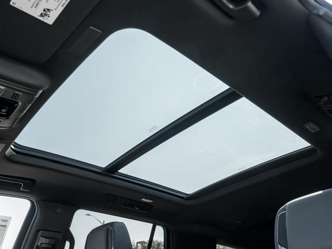 2025 Cadillac Escalade Premium Luxury 4dr 4x4 Photo