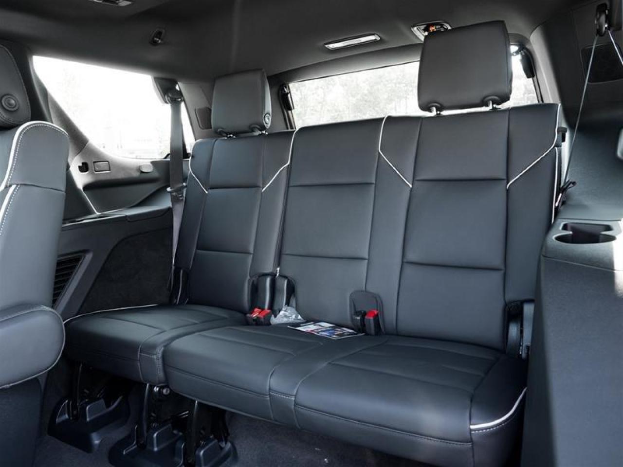 2025 Cadillac Escalade Premium Luxury 4dr 4x4 Photo