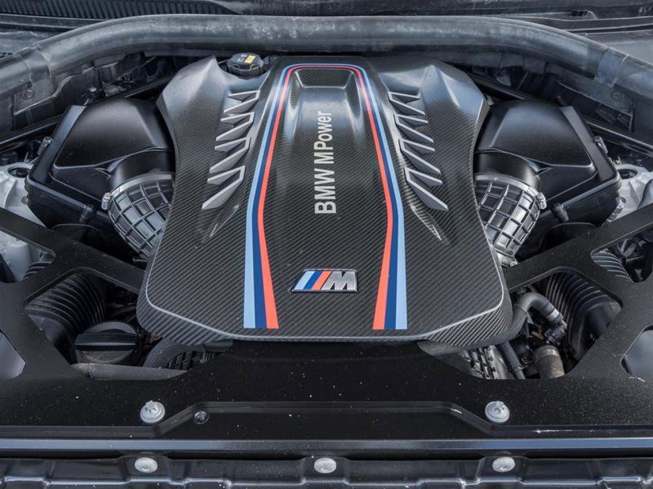 2022 BMW X5 M Competition Premium PKG M Drivers PKG M Enhanced P Photo