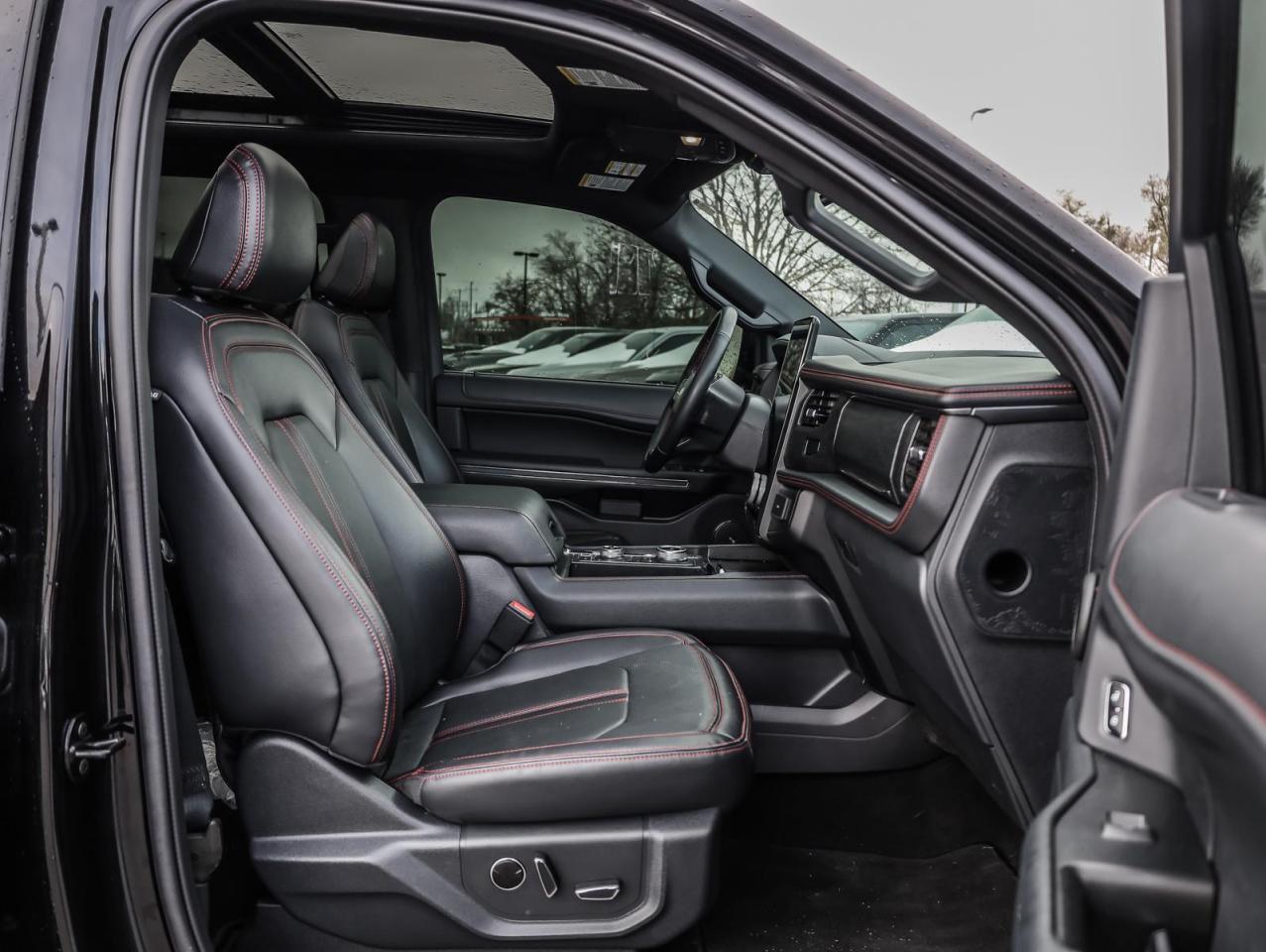 2024 Ford Expedition Max Limited 4dr 4x4 Photo