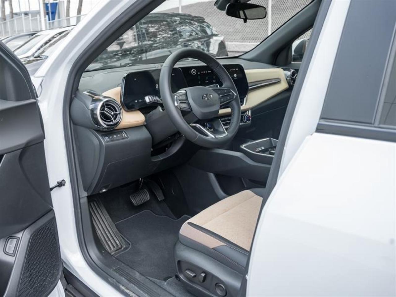 2026 Chevrolet Equinox ACTIV 4dr All-Wheel Drive Photo