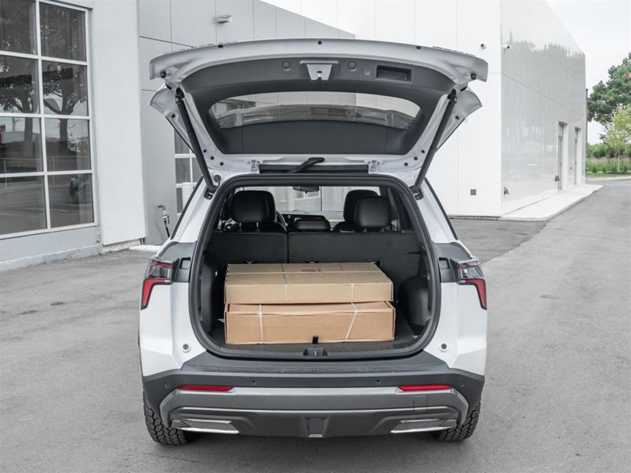 2026 Chevrolet Equinox ACTIV 4dr All-Wheel Drive Photo