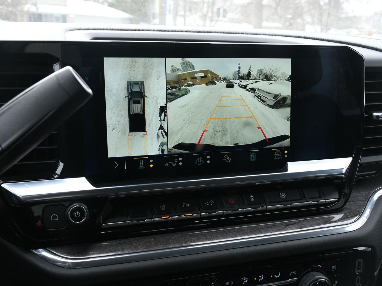 2024 Chevrolet SILVERADO 2500HD LTZ Built in Canada   Certified   NAVI   Low Milea Photo