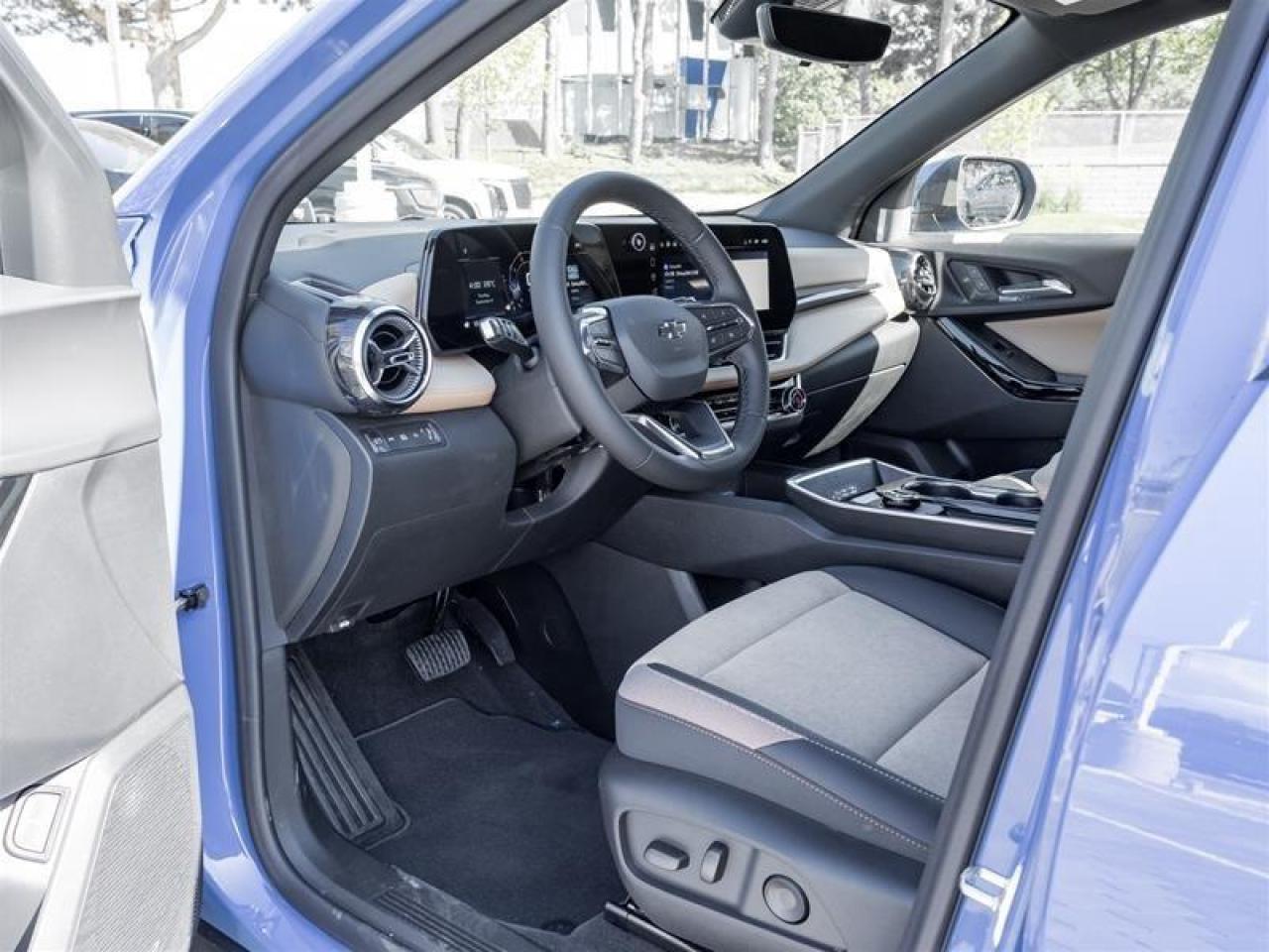 2026 Chevrolet Equinox ACTIV 4dr All-Wheel Drive Photo