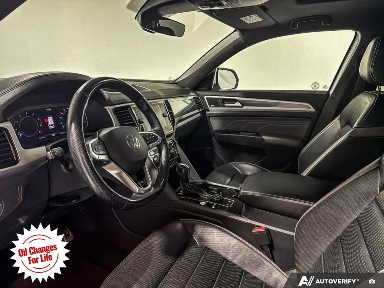 2022 Volkswagen Atlas Cross Sport Execline 3.6 FSI 4MOTION Photo