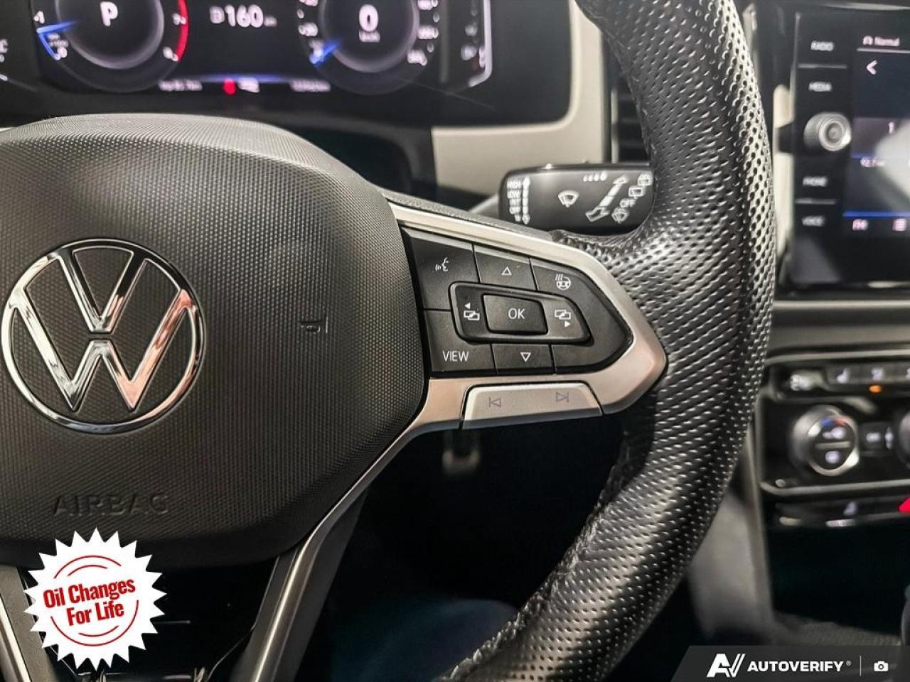 2022 Volkswagen Atlas Cross Sport Execline 3.6 FSI 4MOTION Photo