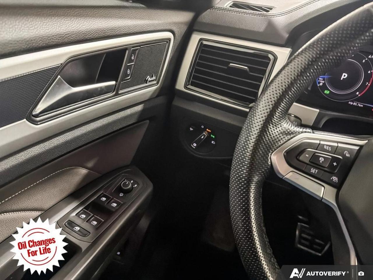 2022 Volkswagen Atlas Cross Sport Execline 3.6 FSI 4MOTION Photo