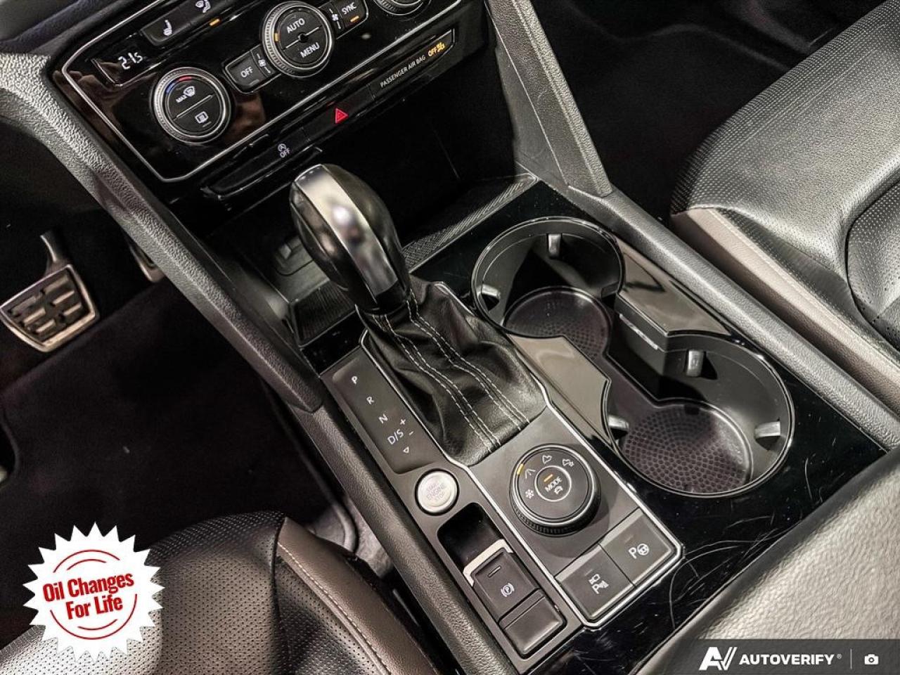 2022 Volkswagen Atlas Cross Sport Execline 3.6 FSI 4MOTION Photo