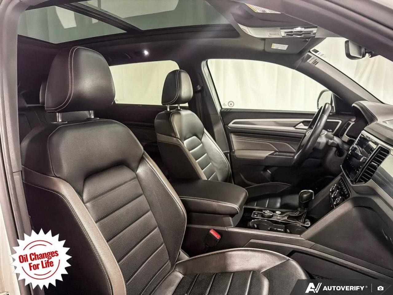 2022 Volkswagen Atlas Cross Sport Execline 3.6 FSI 4MOTION Photo