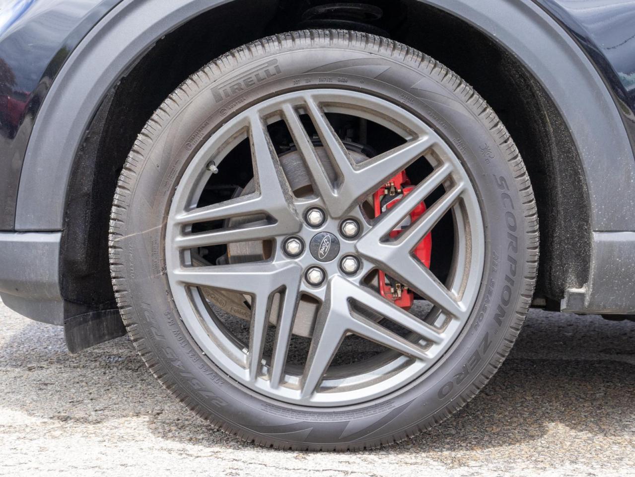 2025 Ford Explorer ST 4dr 4x4 Photo