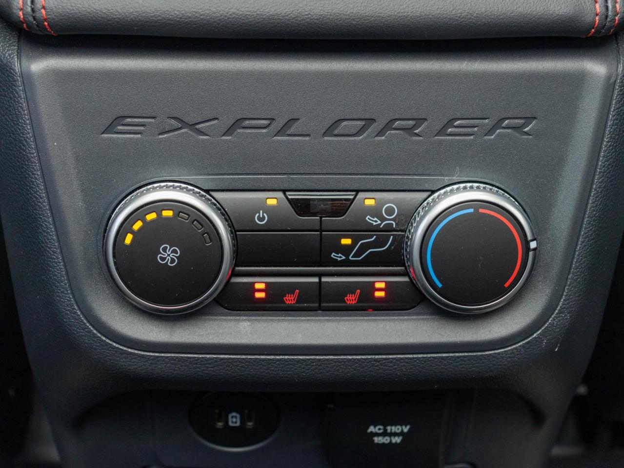 2025 Ford Explorer ST 4dr 4x4 Photo