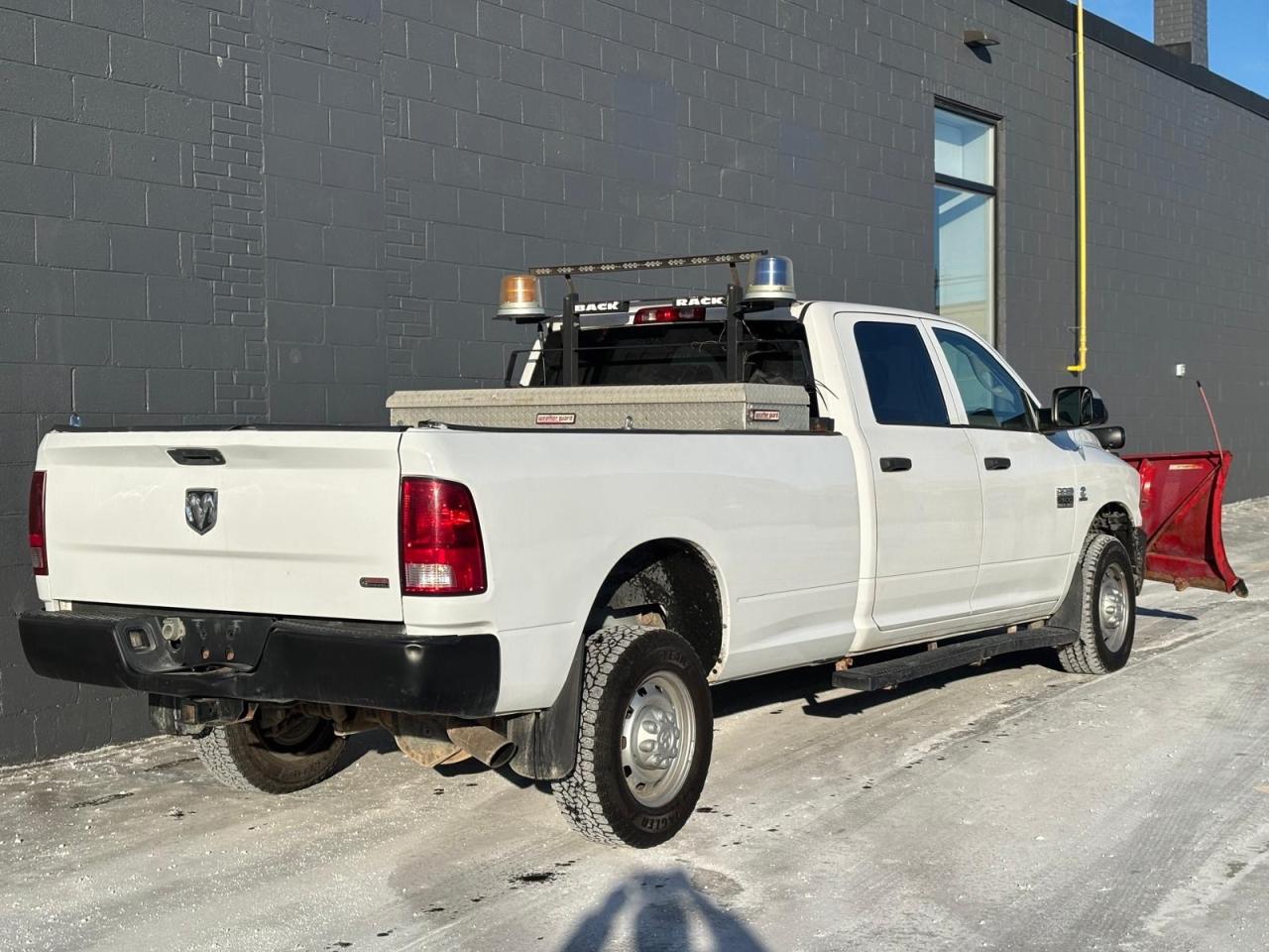 2012 RAM 2500 4WD 6.7L CUMMINS DIESEL **BOSS V SNOW PLOW-109KM** Photo