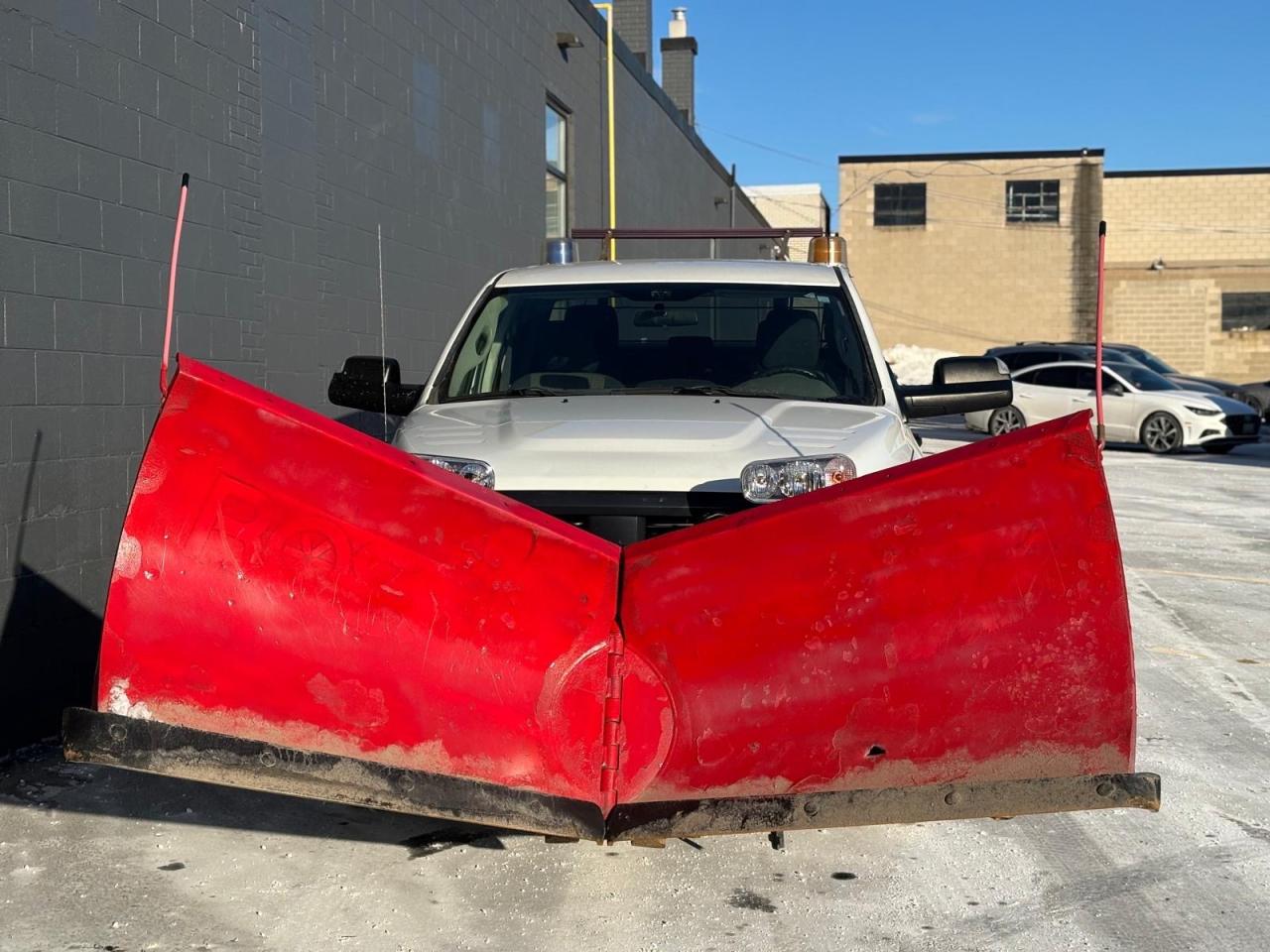 2012 RAM 2500 4WD 6.7L CUMMINS DIESEL **BOSS V SNOW PLOW-109KM** Photo