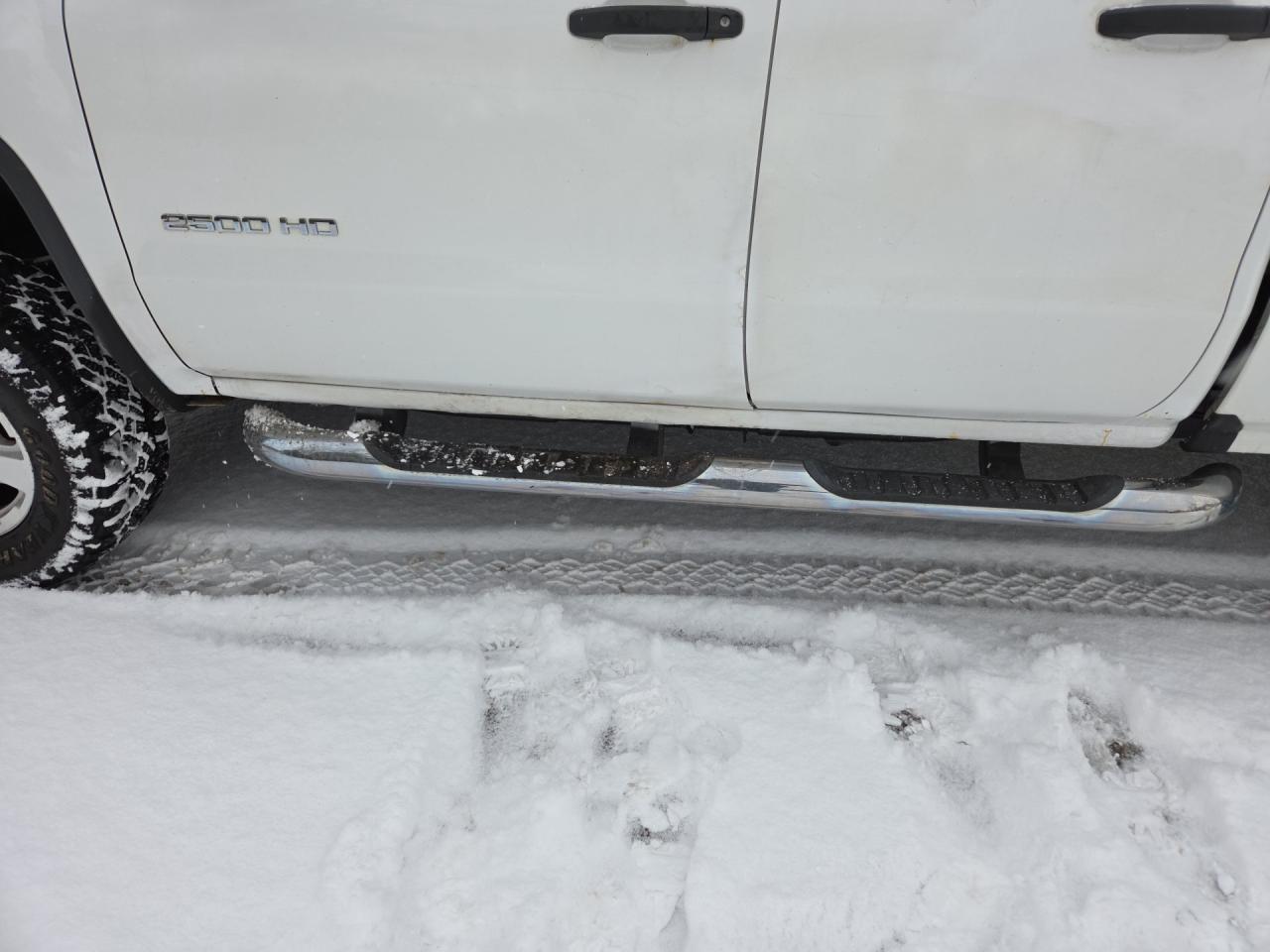 2016 GMC SIERRA 2500HD 4WD DOUBLE CAB-SHORT BOX-TONNEAU COVER-CERTIFIED Photo