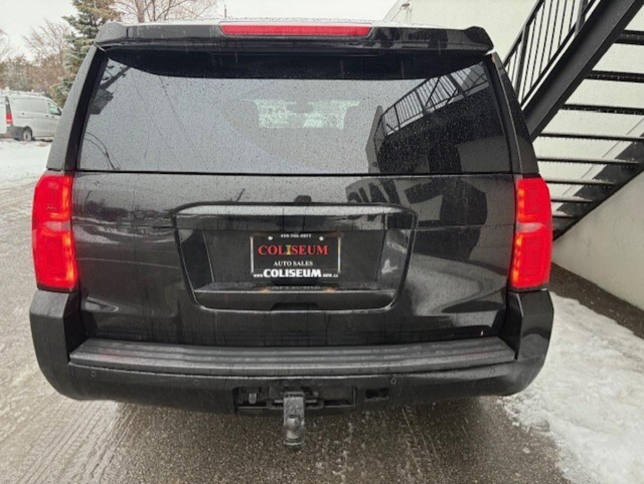 2016 Chevrolet Tahoe 4X4 6 PASSENGER-BACK UP CAM-1 OWNER-CERTIFIED! Photo