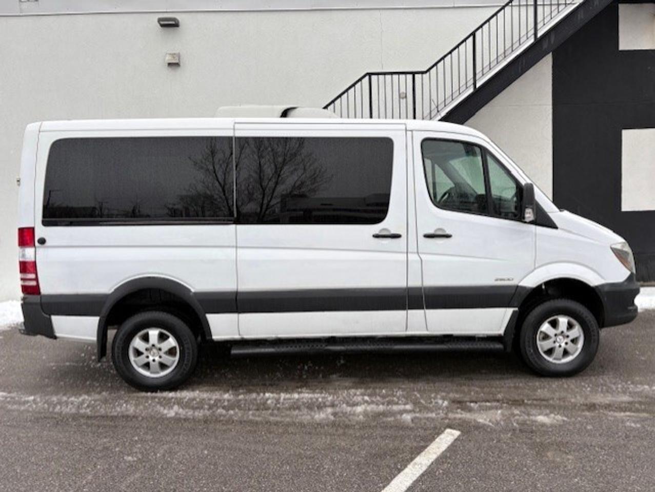 2015 Mercedes-Benz Sprinter Passenger Van AWD 2500 V6 **12 PASSENGER** 3 TO CHOOSE-CERTIFIED Photo