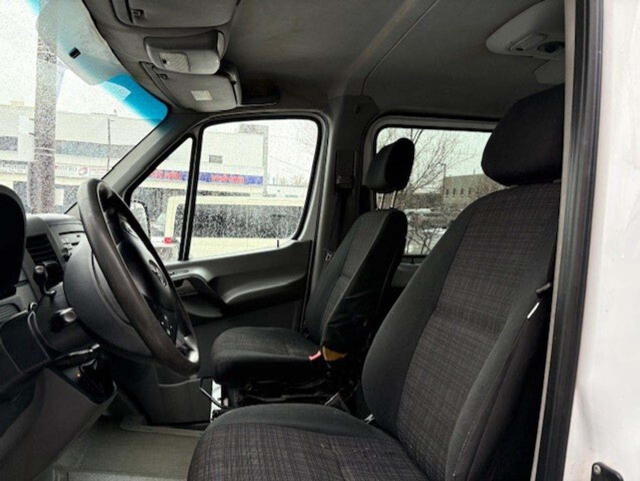 2015 Mercedes-Benz Sprinter Passenger Van AWD 2500 V6 **12 PASSENGER** 3 TO CHOOSE-CERTIFIED Photo