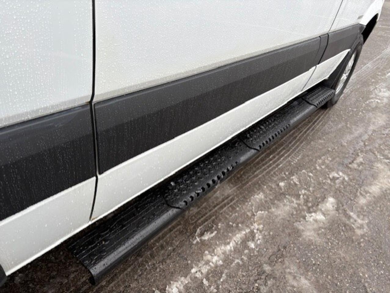 2015 Mercedes-Benz Sprinter Passenger Van AWD 2500 V6 **12 PASSENGER** 3 TO CHOOSE-CERTIFIED Photo