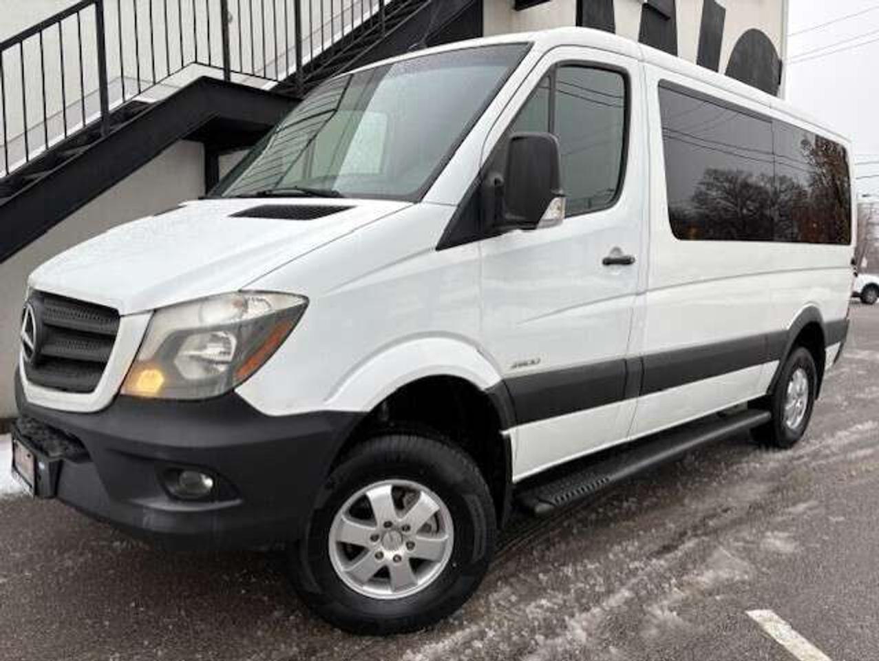 2015 Mercedes-Benz Sprinter AWD 2500 V6 **12 PASSENGER** 3 TO CHOOSE-CERTIFIED Photo0