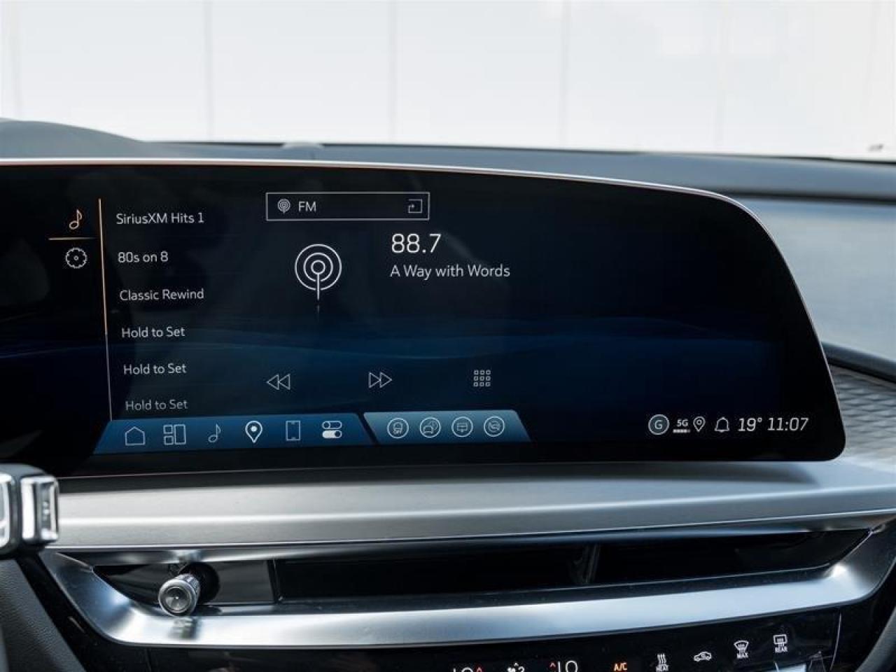 2026 Cadillac LYRIQ Signature Sport 4dr Photo