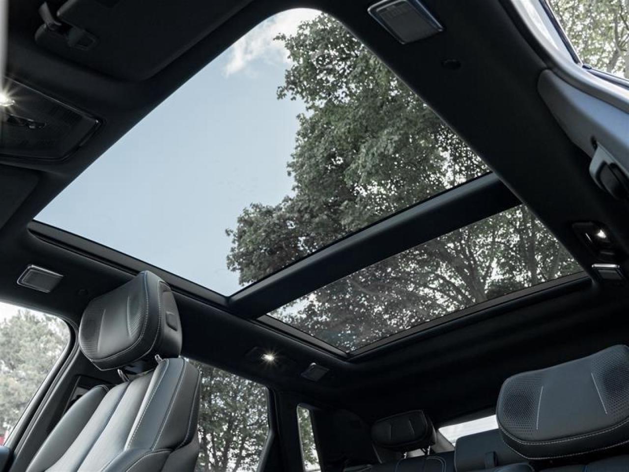 2026 Cadillac LYRIQ Signature Sport 4dr Photo