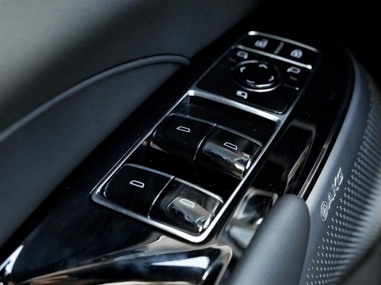 2026 Cadillac LYRIQ Signature Sport 4dr Photo