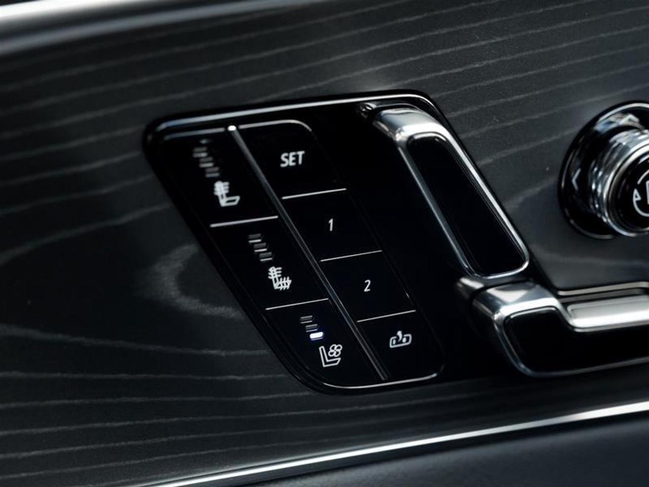 2026 Cadillac LYRIQ Signature Sport 4dr Photo