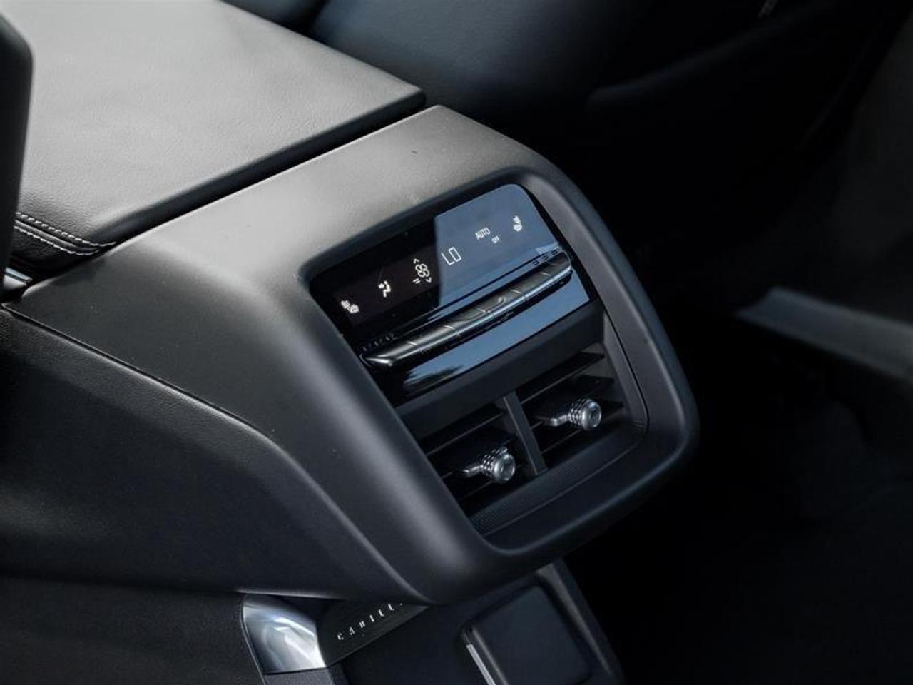 2026 Cadillac LYRIQ Signature Sport 4dr Photo