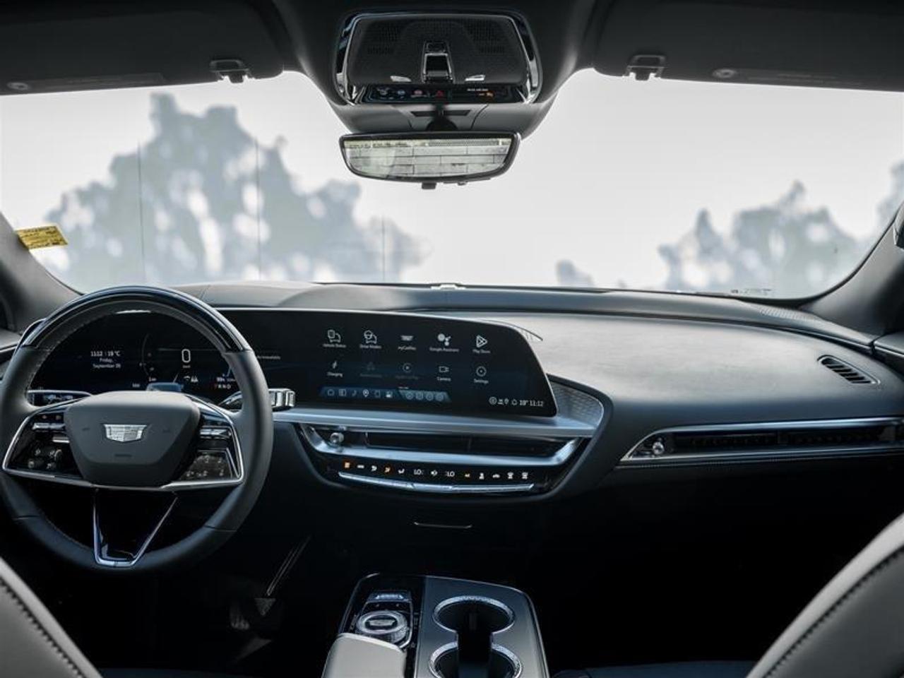 2026 Cadillac LYRIQ Signature Sport 4dr Photo