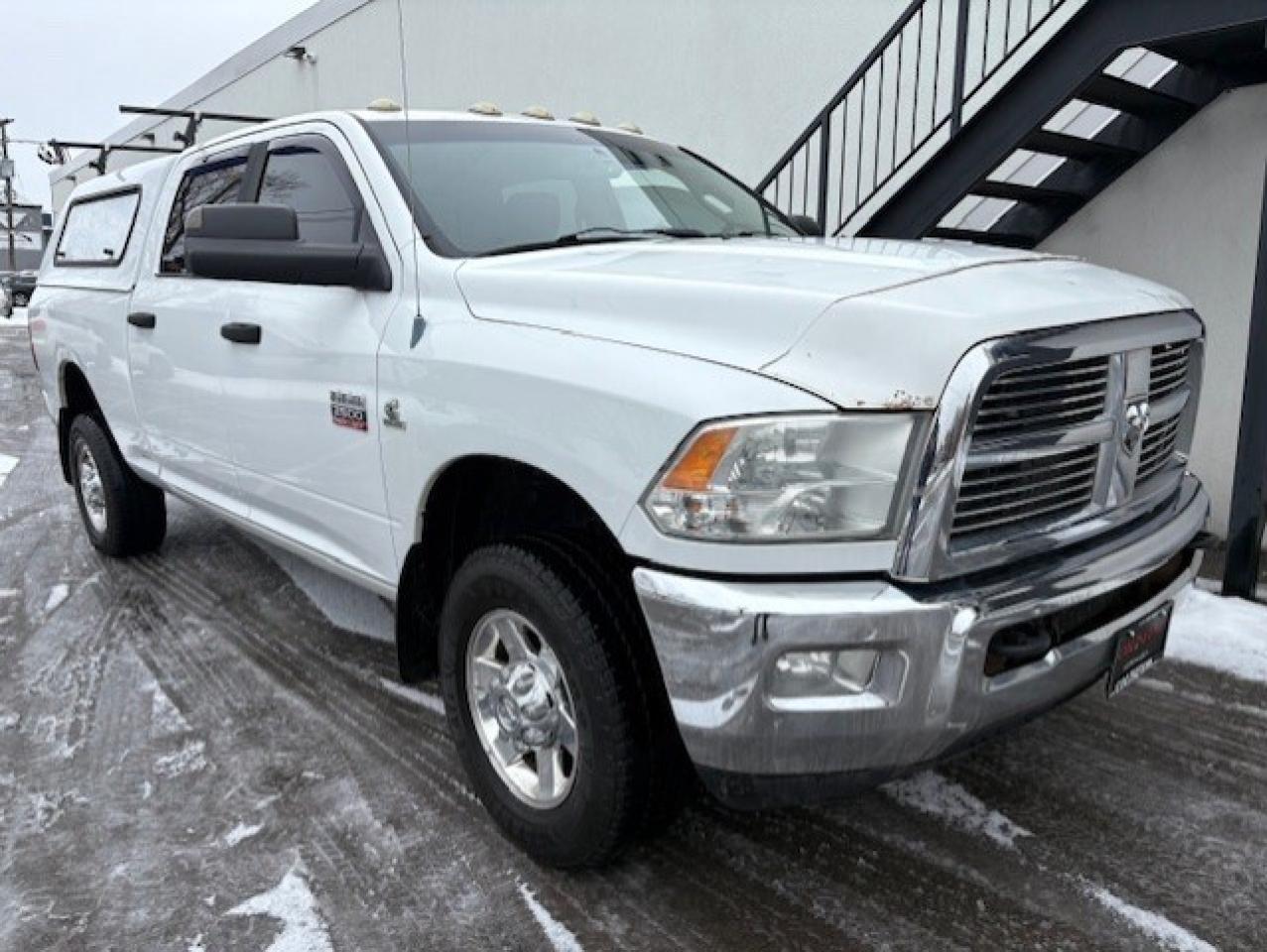 2011 RAM 2500 SLT 4WD **6.7L CUMMINS DIESEL-CREW CAB-SHORT BOX** Photo